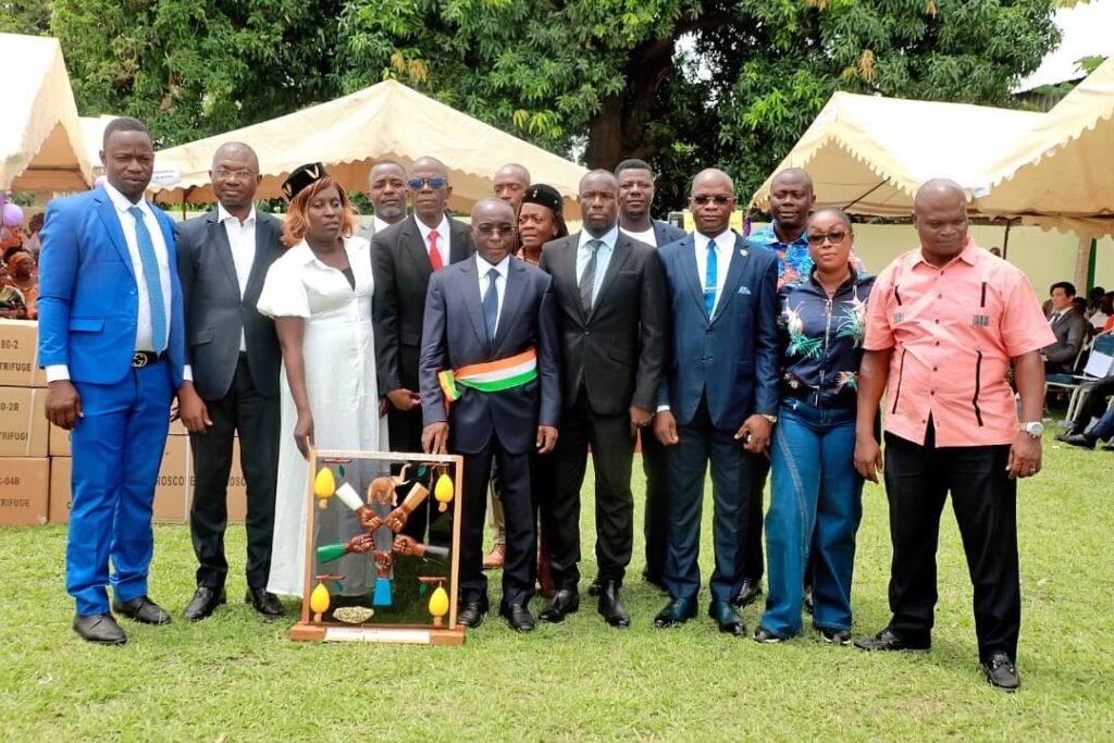 Pour ses actions remarquables dans la région du Worodougou : Le leadership de Bouaké Fofana récompensé à Séguéla par la FEMURED-CI 3 photo prix Worodougou 3