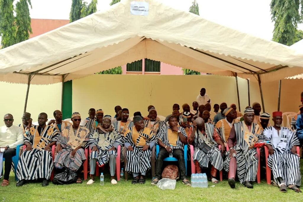 Pour ses actions remarquables dans la région du Worodougou : Le leadership de Bouaké Fofana récompensé à Séguéla par la FEMURED-CI 7 photo remise 2