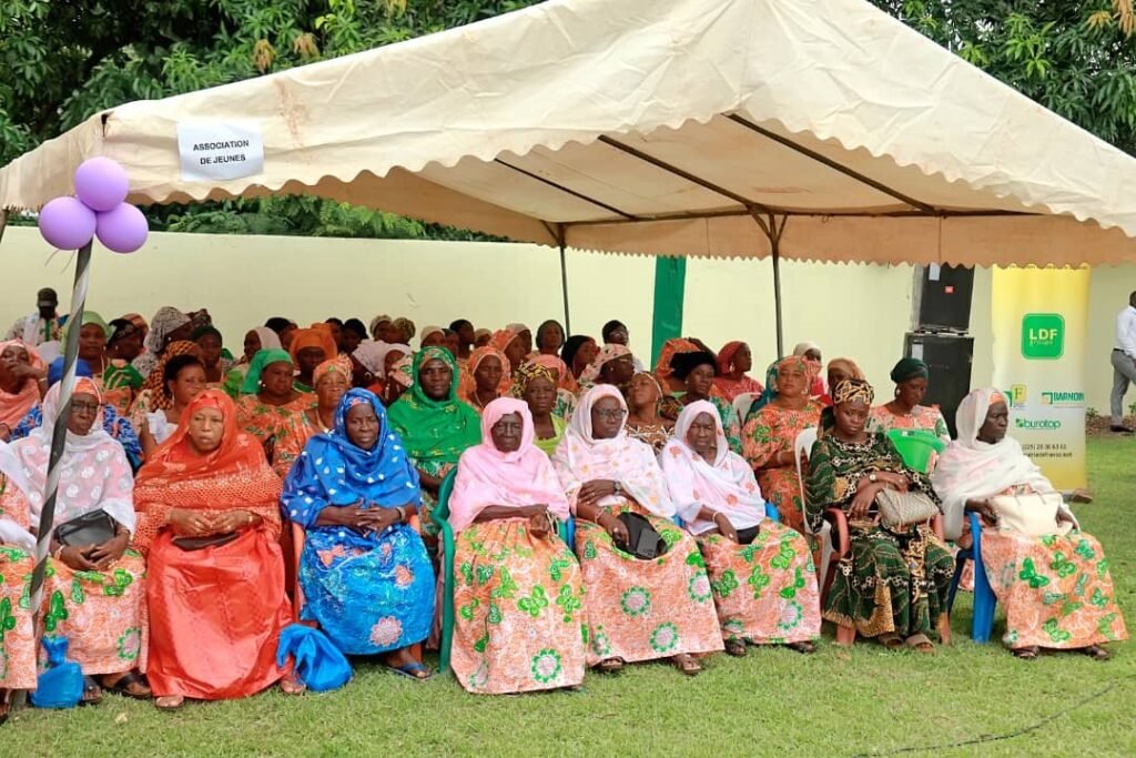 Pour ses actions remarquables dans la région du Worodougou : Le leadership de Bouaké Fofana récompensé à Séguéla par la FEMURED-CI 8 photo remise 8