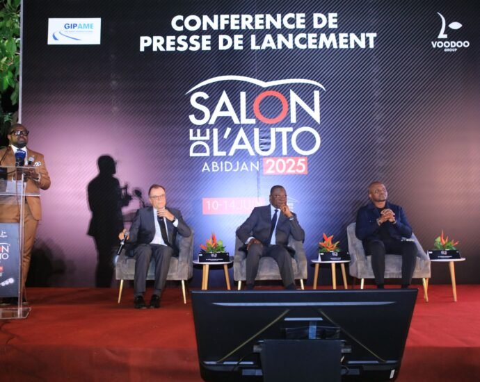 photo salon de lauto 1