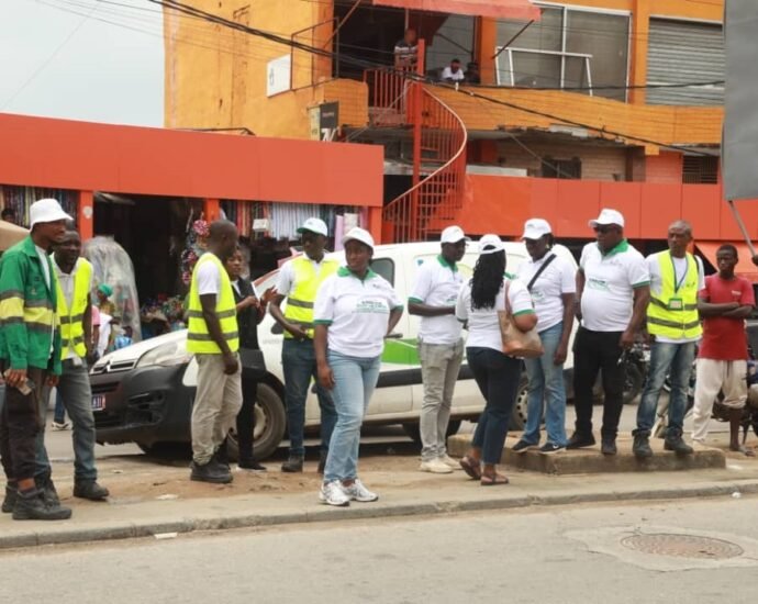 Lutte contre la pollution et promouvoir la salubrité : Une caravane pour un environnement plus sain lancée en grande pompe à Abidjan 2 photo caravane 1