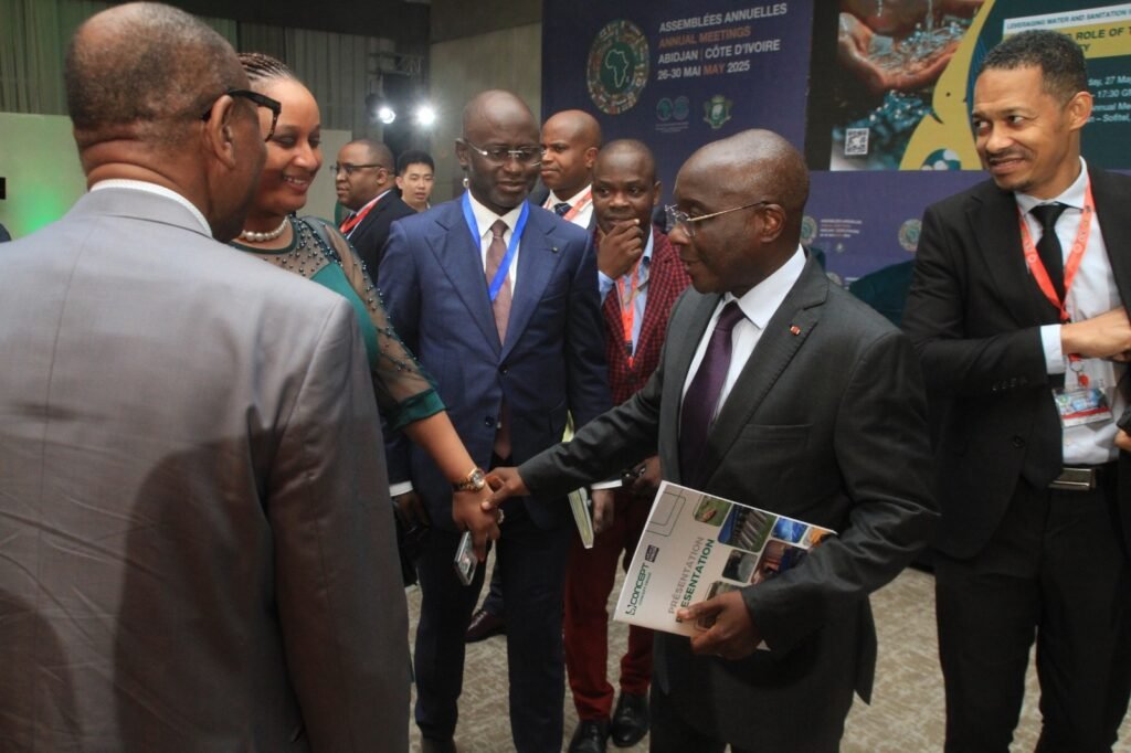Assemblée annuelle de la BAD à Abidjan : Le ministre Bouaké Fofana met en avant l’impact de la facilité africaine de l’eau 3 photo eau 3