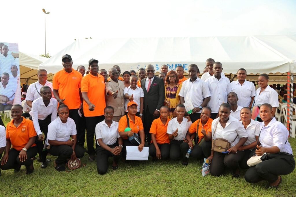 Sensibilisation sur le foncier urbain et le développement durable : Le MCLU lance la 4ème édition de sa caravane à Bouaké 3 photo titrement 2