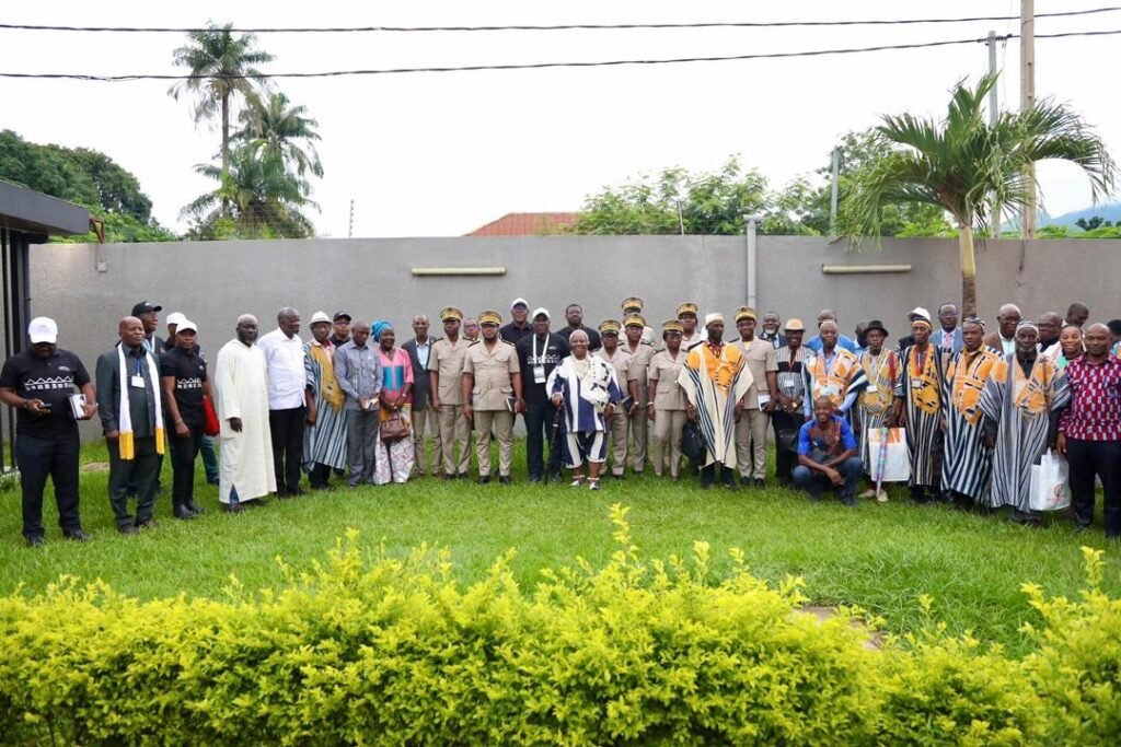 Foncier urbain et développement durable à Man : Le MCLU sensibilise la population sur l’ADU et sur les réformes foncières 7 photo Man 3