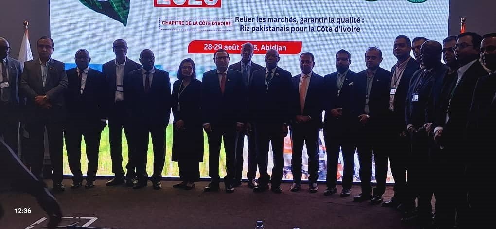photo ambassadeur 81
