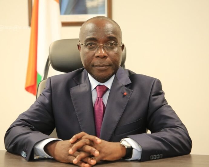 photo ministre Bouake Fofana 2