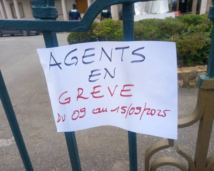 Grève des agents de mairie en Côte d’Ivoire : Un mouvement qui paralyse les services municipaux 2 TOF MAIRIE 2