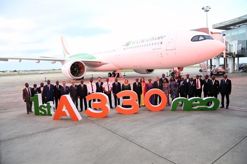 Transport aérien : La Première Dame Dominique Ouattara réceptionne le nouvel A330neo d’Air Côte d'Ivoire 2 photo aerien 3