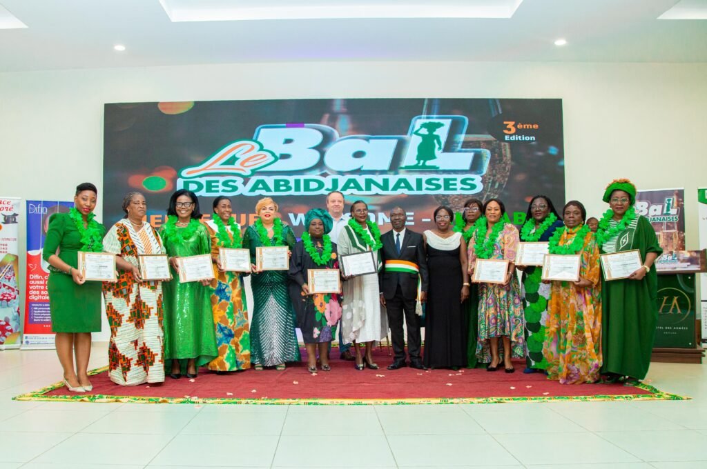 3ᵉ édition du Bal des Abidjanaises : le leadership féminin se construit par la solidarité 3 photo feminin 2