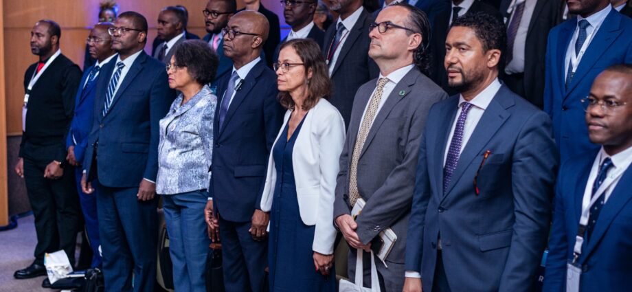 La BAD et l’Angola lancent un projet de plus de 76 milliards FCFA pour dynamiser l’entrepreneuriat des jeunes 1 TOF BAD 1