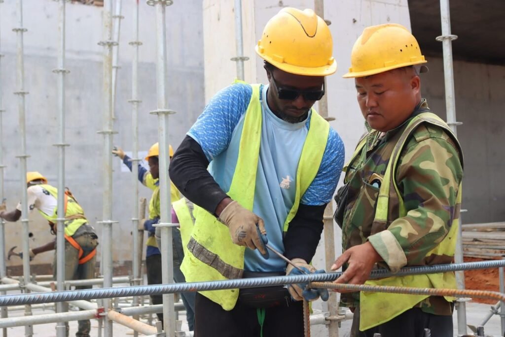 Abidjan : La Banque mondiale inspecte l’avancement du corridor BRT Est-Ouest 2 photo Pmua 3