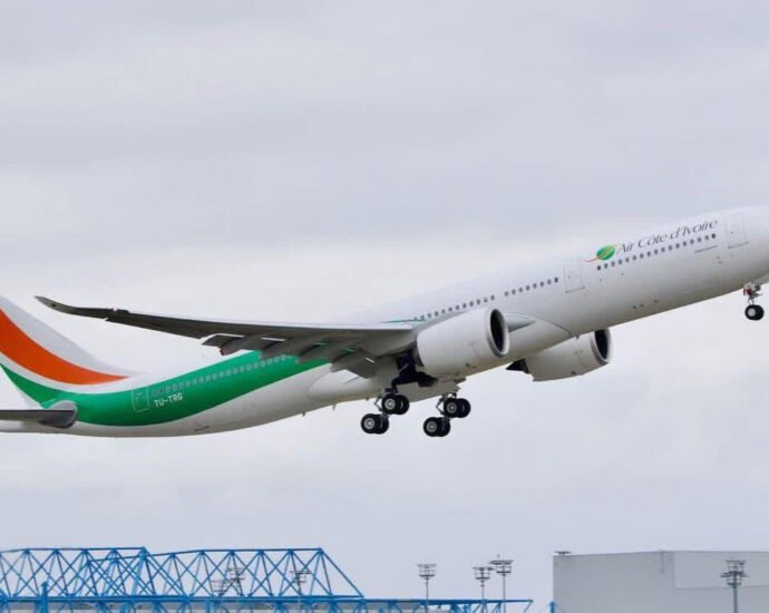 Ouverture de la ligne Abidjan- Paris : Air Côte d’Ivoire franchit une étape décisive 2 photo avion