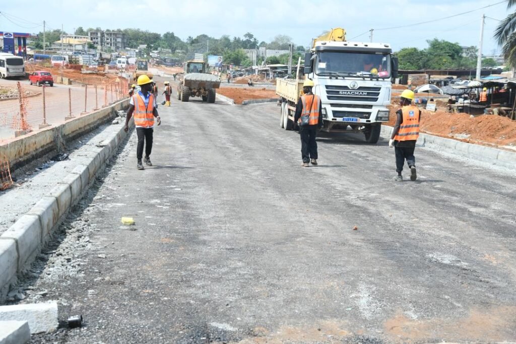 Chantier de la voie de contournement d’Abidjan (Y4) : Amédé Kouakou annonce la fin des travaux pour décembre 2025 4 AMEDE 4