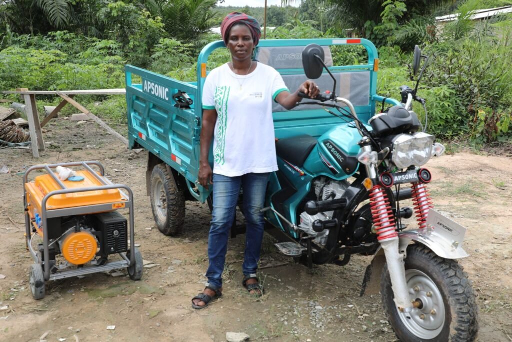 PDC2V : À Soubré, l’écloserie d’Odette Bayala, un modèle de réussite féminine et d’impact local 3 BAYALA 3