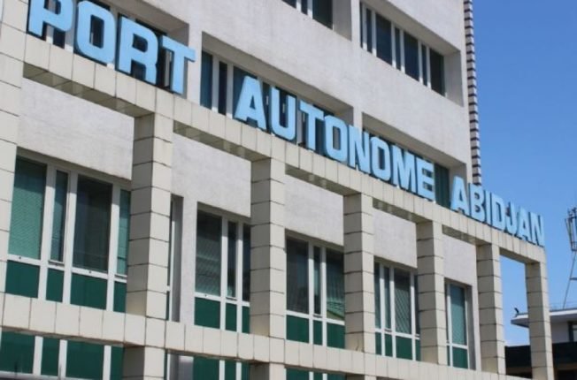 Côte d’Ivoire : Le Port autonome d’Abidjan débouté par l’Autorité de Régulation des Marchés Publics dans un litige sur un appel d’offres 2 Port Autonome dAbidjan 9 652x430 1