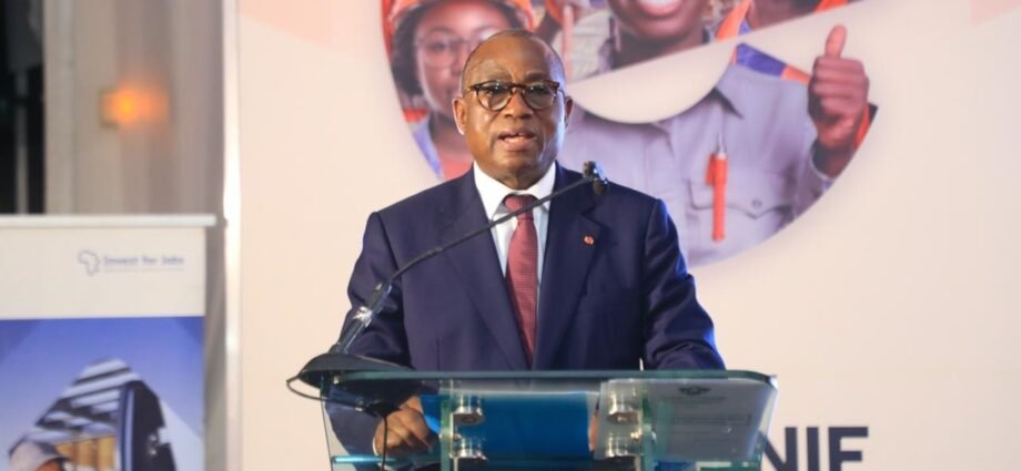 203 jeunes diplômés de l’école des talents : KAYDAN Groupe célèbre la réussite de sa deuxième promotion 1 photo Kaydan 1 1