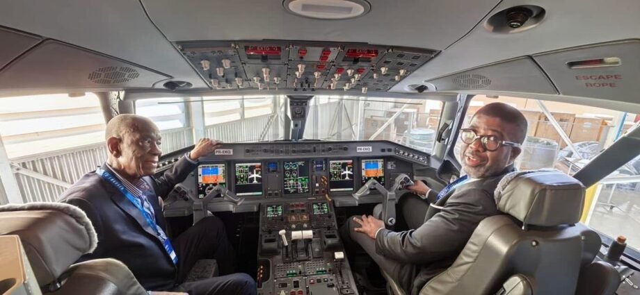 Pour moderniser sa flotte régionale : Air Côte d’Ivoire commande quatre Embraer E175 1 photo avion 3