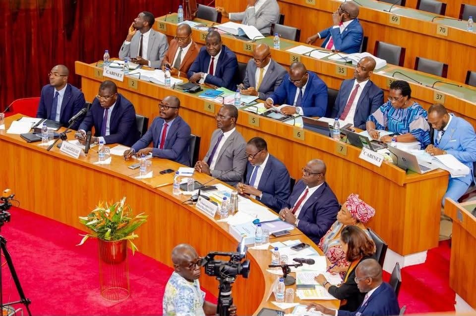 photo ministre du petrole 4