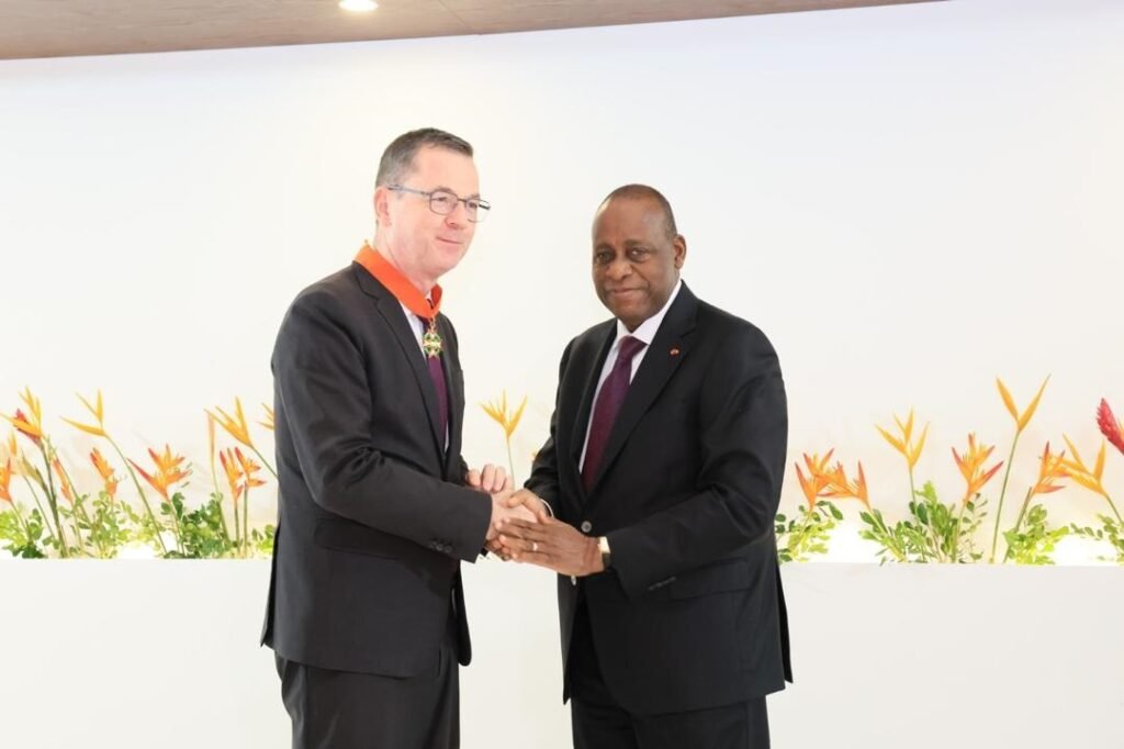 Coopération internationale : Sérgio Pimenta décoré pour sa contribution exceptionnelle au développement ivoirien 2 photo SERIGO 4