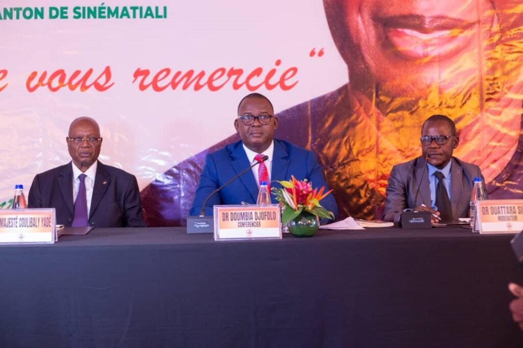 Hommage à sa Majesté Tiémoko Yadé Coulibaly : Une figure emblématique de la banque et l’assurance partage son expérience avec la jeune génération 3 photo hommage 1