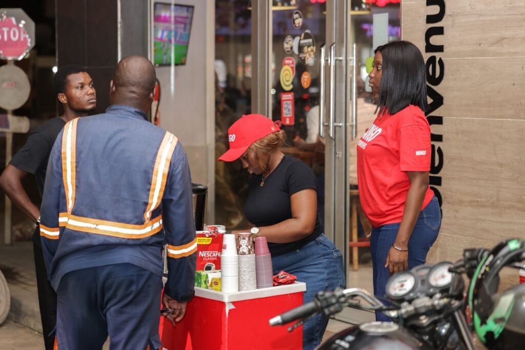 Yango Food partage la magie des fêtes avec ses livreurs à Abidjan 2 Yango 2