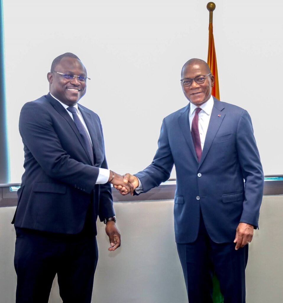 Fin de mandat au MCLU : Bruno Nabagné Koné laisse un ministère structuré et modernisé 5 photo cabinet 6