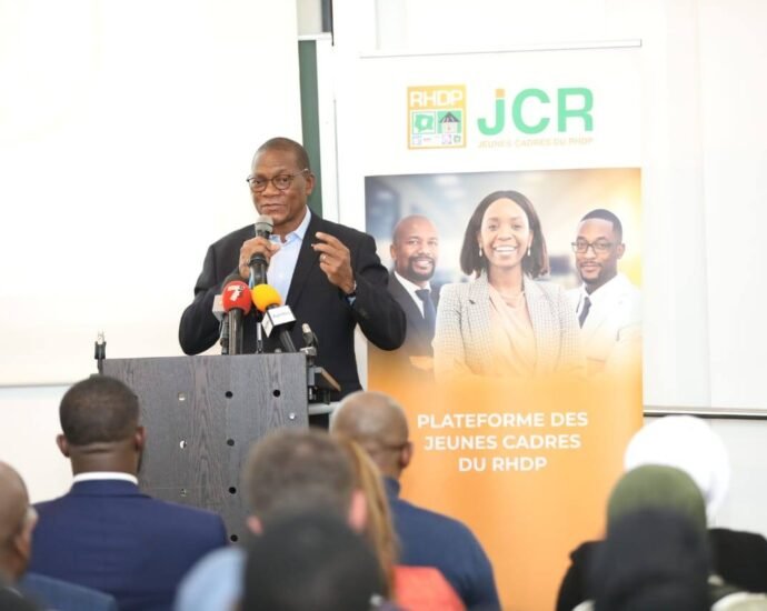 Panel des jeunes cadres Rhdp France : Bruno Koné appelle la jeunesse à faire de l’agriculture le moteur de la souveraineté ivoirienne 4 BRUNO RHDP FRANCE
