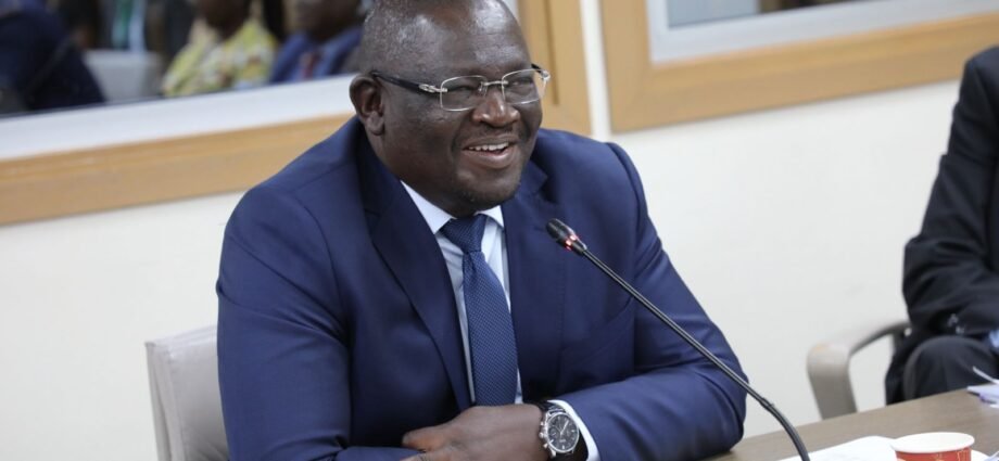 AgriConnect Côte d’Ivoire : Le ministre Bernard Comoé Kini place le digital et le financement au cœur de la souveraineté alimentaire 1 COMOE 1