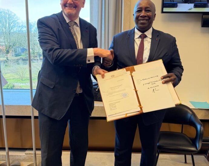 Nouveau cap pour le cacao : l’accord 2026 vise un revenu vital pour les producteurs 4 photo ambassadeur 1