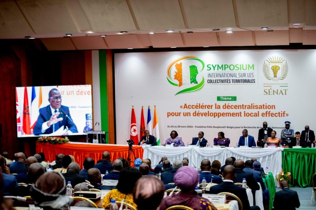 Décentralisation en Côte d’Ivoire : Bruno Koné plaide pour des collectivités territoriales plus performantes 3 photo Kone 2