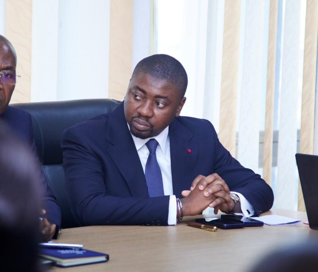 Direction Générale de la DGPSP : Dibi Kokora Alexandre succède au ministre Bernard Kini Comoé 6 photo passation 6
