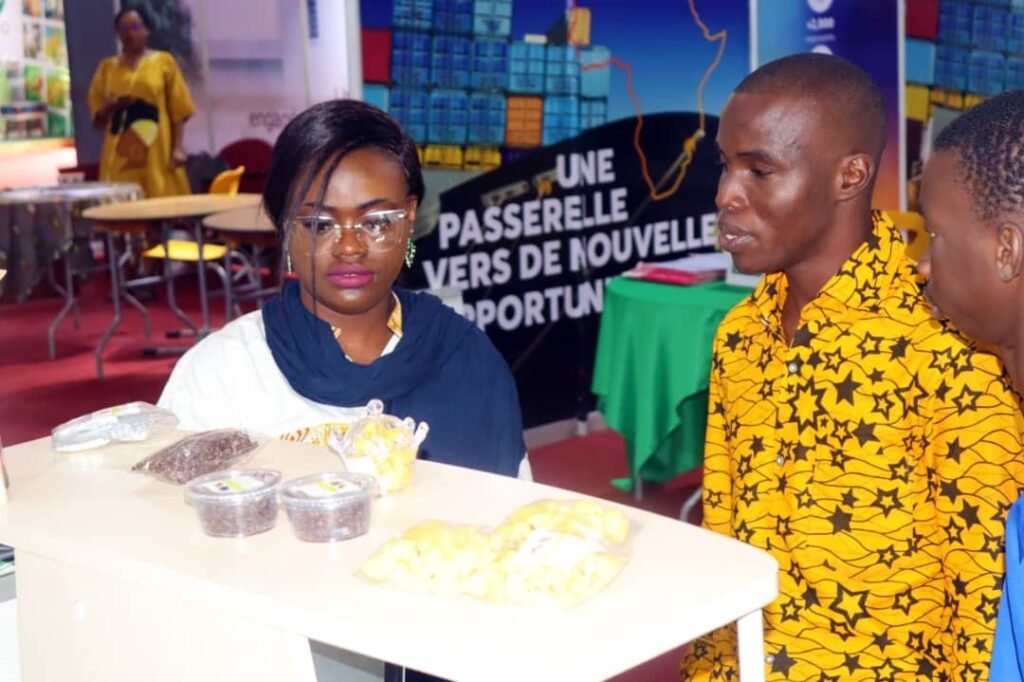 Lancement des activités des AVEC de CAYAT : les femmes rurales au cœur du développement 22 photo piment 6