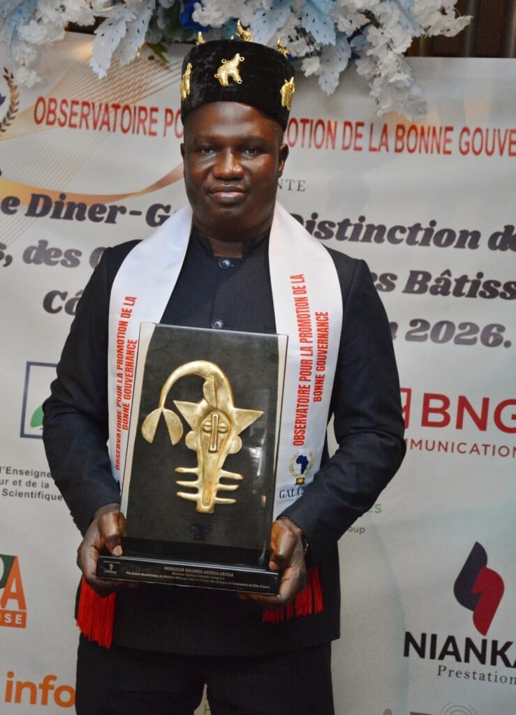 Bonne gouvernance dans le secteur bancaire et assurance : Kouakou Anzoua ABISSA, Directeur Général d’Atlantic Group, distingué 3 photo prix 2 1
