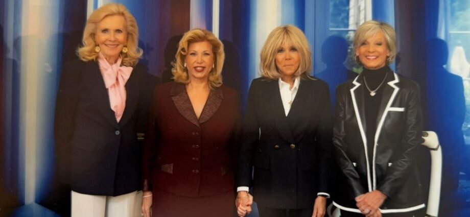 Paris : Madame Brigitte Macron reçoit Madame Dominique Ouattara au Palais de l’Élysée 1 DOMINIQUE OK