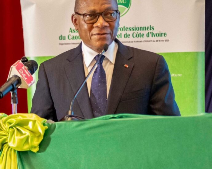 Campagne hévéicole 2026 : Bruno Koné supprime la décote et renforce les revenus des producteurs 8 photo Bruno 2 1