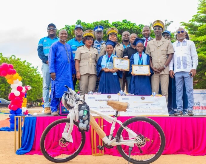 Hiré : Allied Gold investit 41,5 millions FCFA pour l’excellence scolaire 2 photo mine 1 2