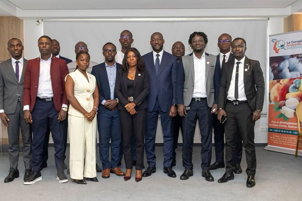 Santé et sécurité au travail : le Conseil Coton Anacarde Karité s’engage 3 photo anacarde 3