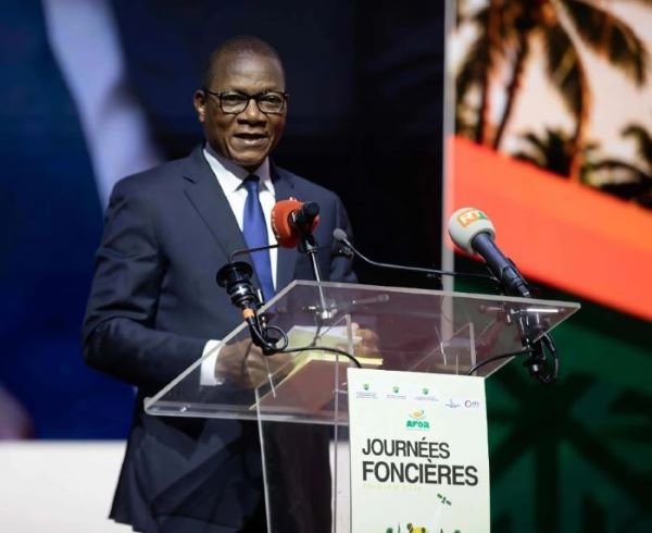 Clôture journées Foncières d’Abidjan : Bruno Koné appelle les États à passer des recommandations à l’action 7 BRUNO BON OK