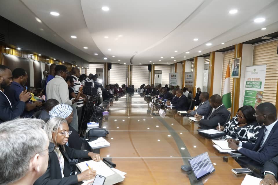 Suspension des exportations de la filière mangue : Le gouvernement abat ses cartes pour un retour en Europe dès 2027 4 photo Brono 3