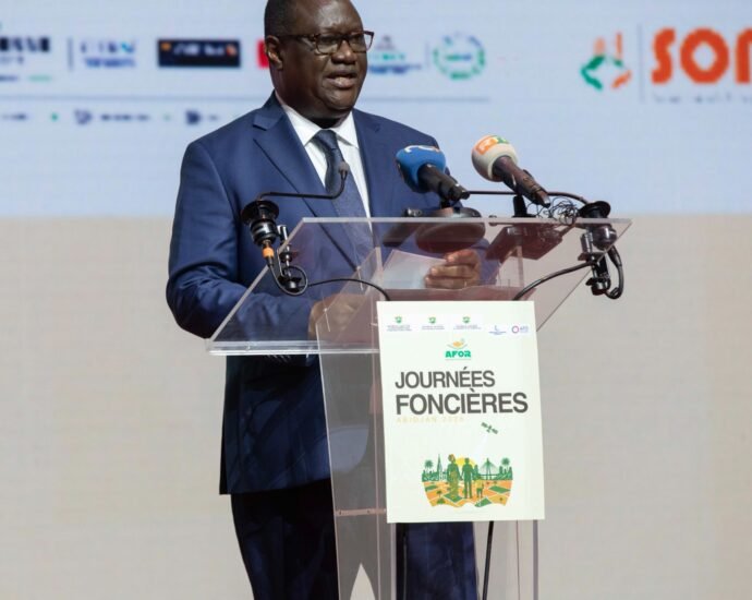 Journées foncières d’Abidjan : Plusieurs pays , experts et institutions croisent leurs expériences 6 photo JFA 5